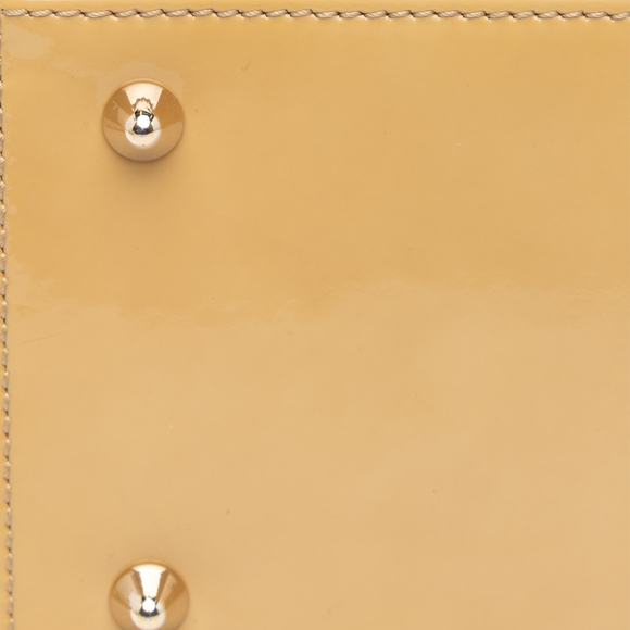 Pre-Loved Dior Medium Patent Cannage Lady Dior - Picture 8 of 10